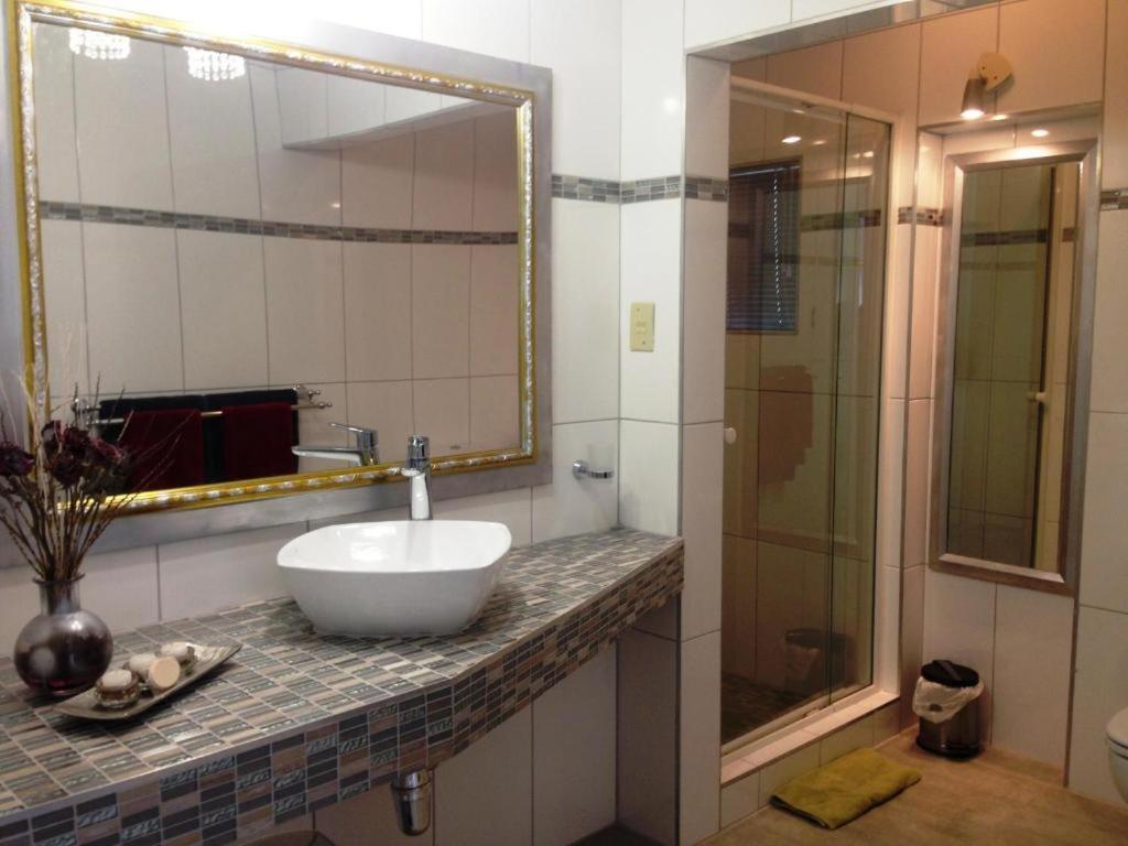 Guesthouse Terra Africa Windhoek Oda fotoğraf